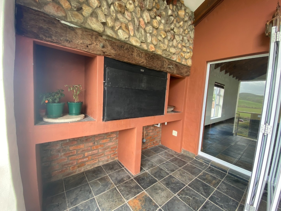3 Bedroom Property for Sale in Reebok Western Cape